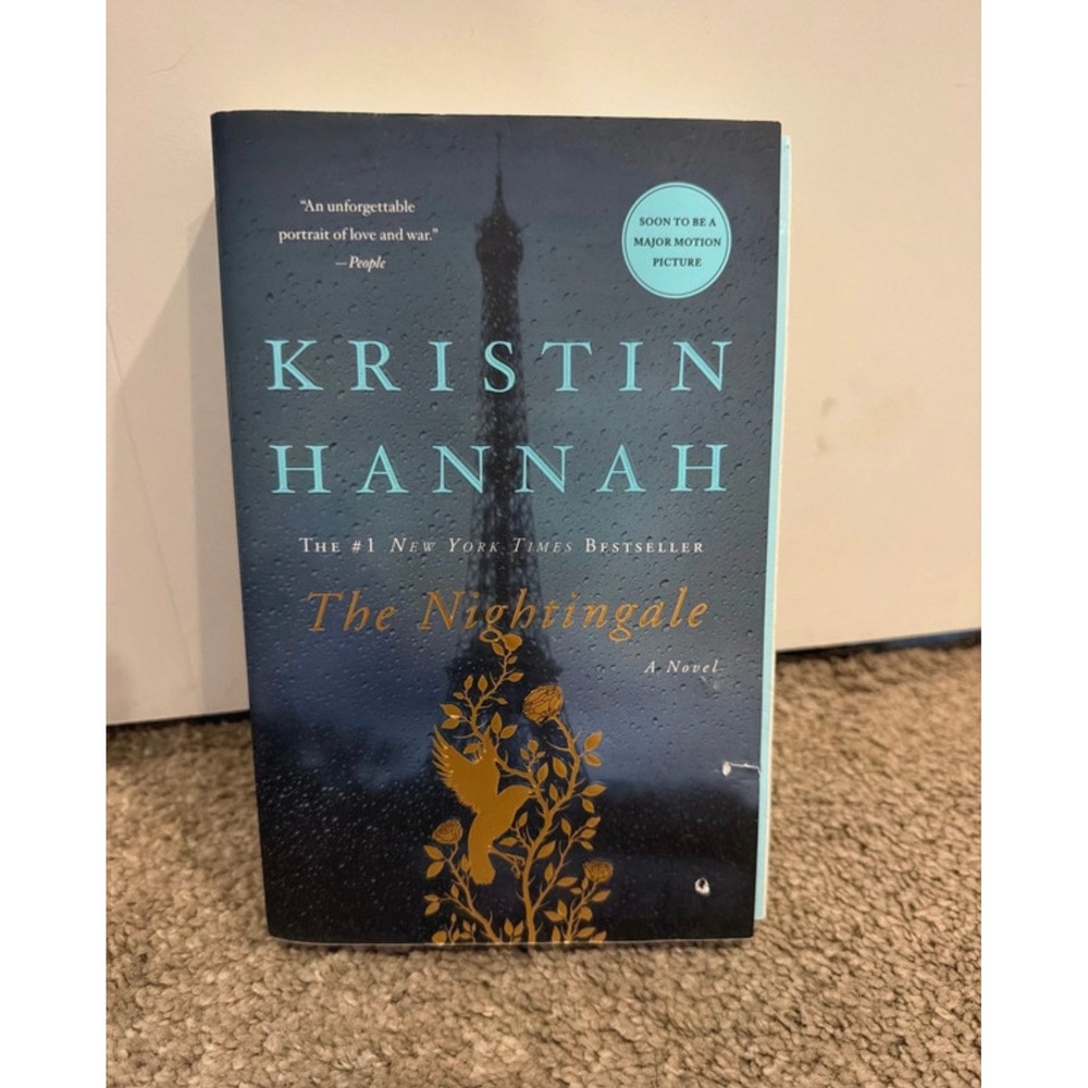 The Nightingale by Kristin Hannah Paperback Historical Fiction Novel WWII 2015